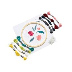 NIB Craft Crush Embroidery Kit - Winter Flower